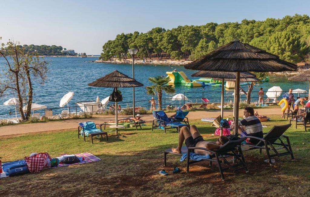 Apartman Blazevic Πόρετς Εξωτερικό φωτογραφία
